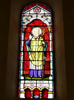 랭스의 성 레미지오_photo by Pere Igor_in the Church of Saint-Raphael in Saint-Raphael_France.jpg
